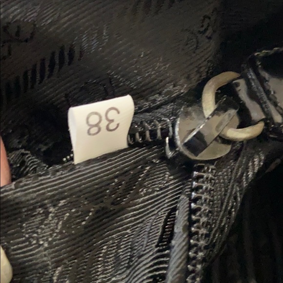 Auth Prada Ombré Small Handbag - Picture 4 of 13